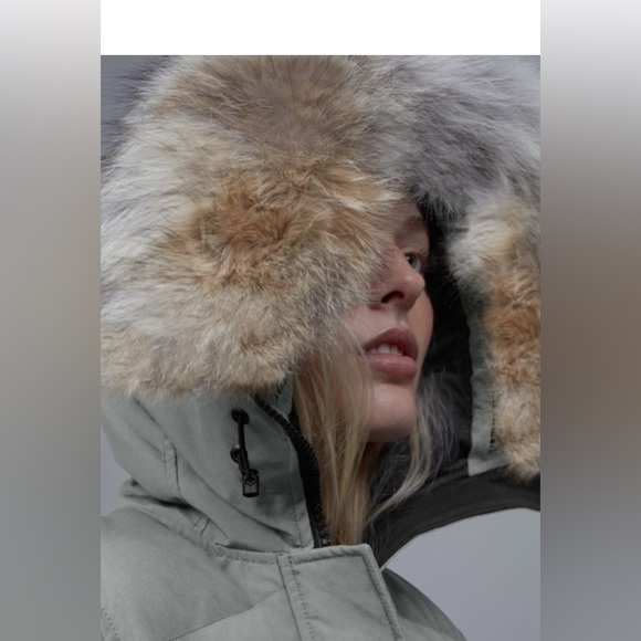 Canada Goose Loretta Jacket - Picture 15 of 16